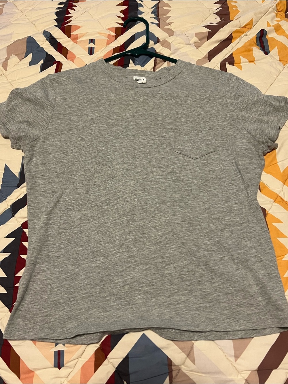 SET Active Women's Heather Gray Short Sleeve Pocket Tee